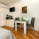 Apartment Jasna - Pula